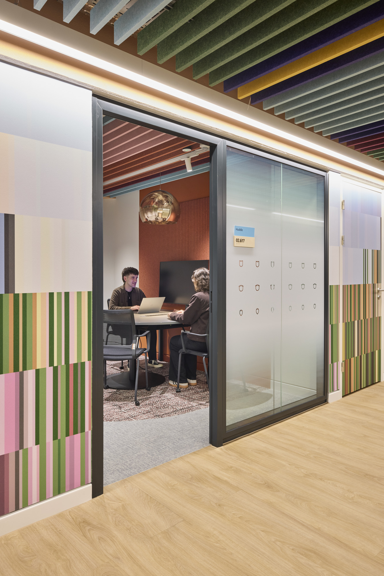 Client: HWL International Commissioned by: Lisa Stock Location: Amazon office space, The Cloud Building, Mr.Treublaan 7, 1097 DP Amsterdam Present at photoshoot: Michael Garner and Jessamy Topping