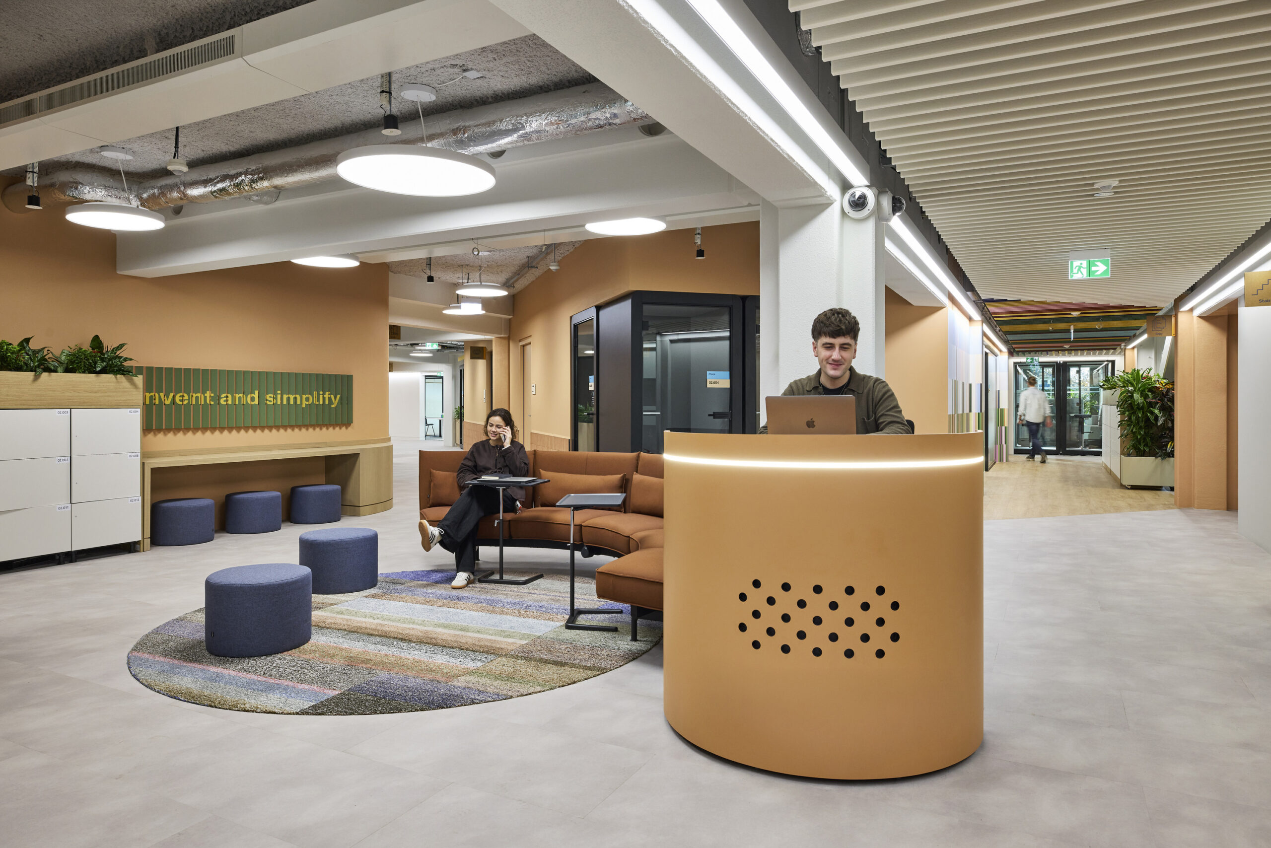Client: HWL International Commissioned by: Lisa Stock Location: Amazon office space, The Cloud Building, Mr.Treublaan 7, 1097 DP Amsterdam Present at photoshoot: Michael Garner and Jessamy Topping